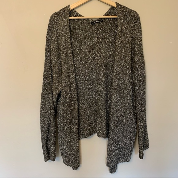 Brandy Melville Open Front Cardigan - Picture 2 of 5
